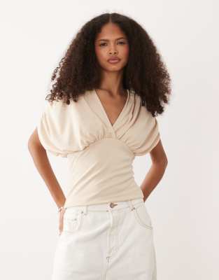 ASOS DESIGN - Tailliertes Oberteil in Steinbeige mit tiefem Ausschnitt-Neutral