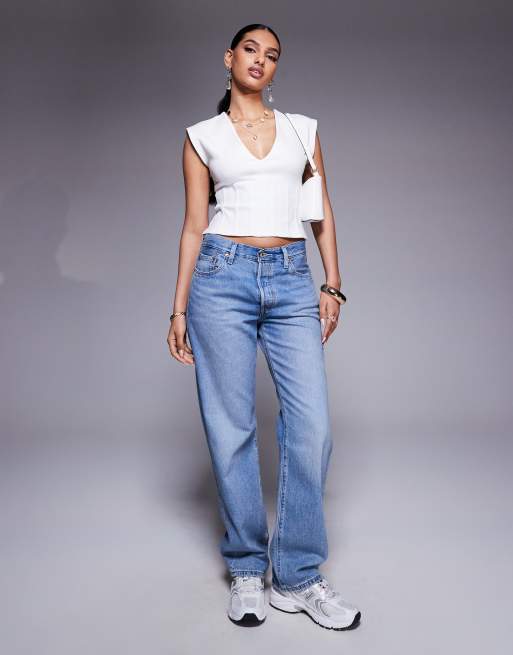 ASOS DESIGN – Tailliertes Ponté-Oberteil in Elfenbeinweiß mit tiefem Ausschnitt und Faltendetails in der Taille, 3 von 4