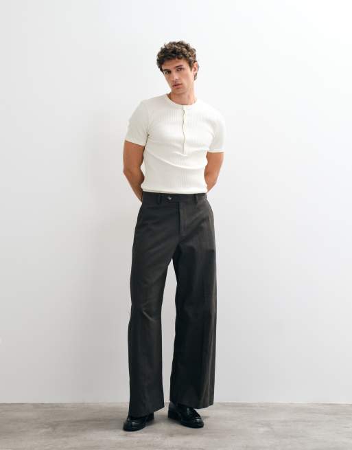 ASOS DESIGN tailored 100% cotton barrel leg trousers in charcoal, 4 of 5
