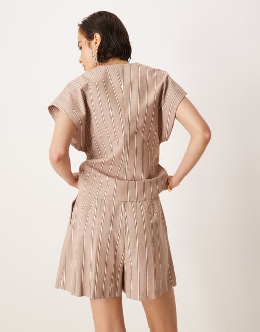 ASOS DESIGN tailored a-line shorts with linen in mink stripe, 4 of 5