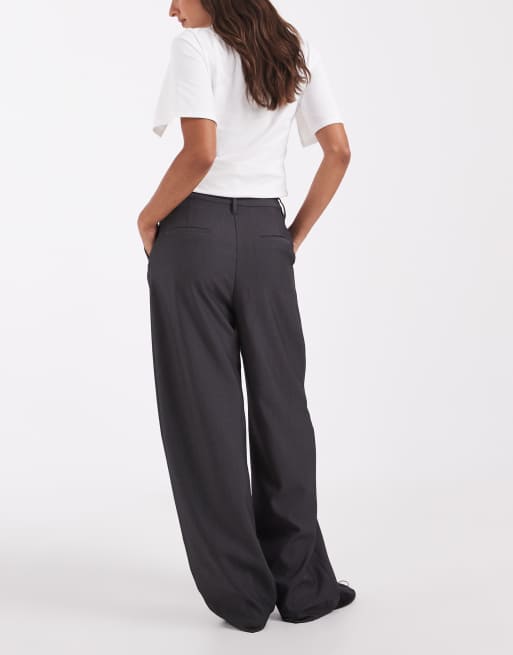 ASOS DESIGN Tailored arch barrel pants in charcoal, 2 of 5