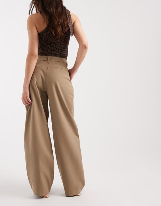 ASOS DESIGN tailored arch barrel trousers in taupe, 5 of 5