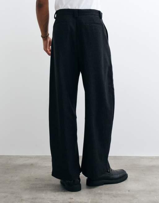 ASOS DESIGN tailored barrel leg trousers with wool in black herringbone, 4 of 5