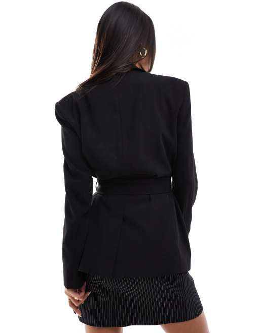 【送料&関税込】J.W. Anderson Tailored Belted Blazer J.W. Anderson Tailored Belted Blazer | italist