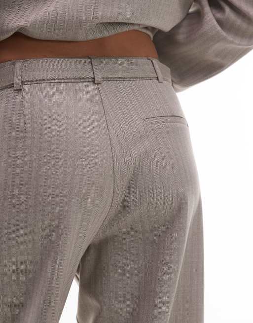 ASOS DESIGN tailored belted tapered leg pants in brown herringbone, 4 of 5