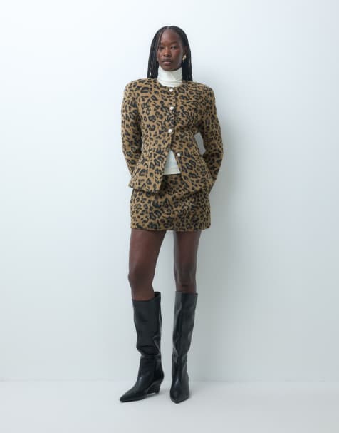 ASOS DESIGN Tailored blazer suit in textured leopard - view 1