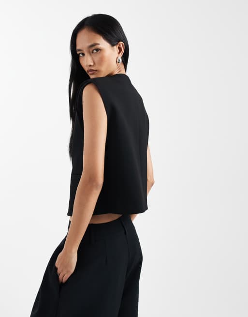 ASOS DESIGN tailored boxy vest in black, 3 of 4