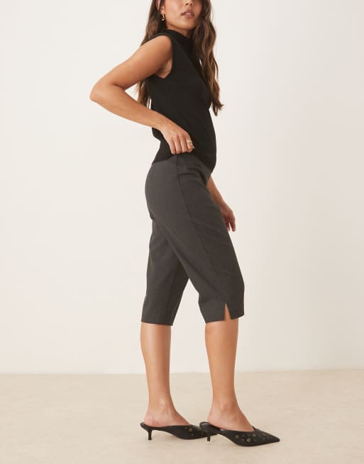 ASOS DESIGN tailored capri pants in charcoal, 3 of 5