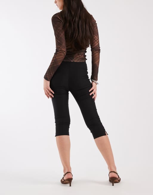 ASOS DESIGN tailored capri trousers in black, 3 of 5