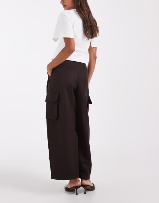 ASOS DESIGN tailored cargo trousers in chocolate, 3 of 5