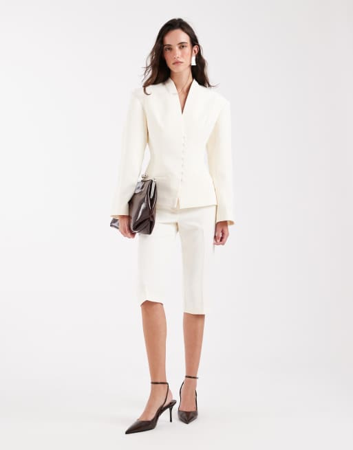 ASOS DESIGN Tailored collarless multi button blazer in cream, 2 of 4