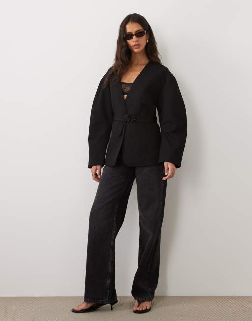 ASOS DESIGN Tailored collarless nipped waist belted blazer in black, 2 of 4