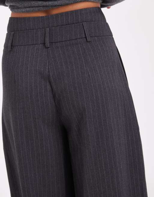 ASOS DESIGN Tailored corset waist barrel trousers in grey stripe, 5 of 5