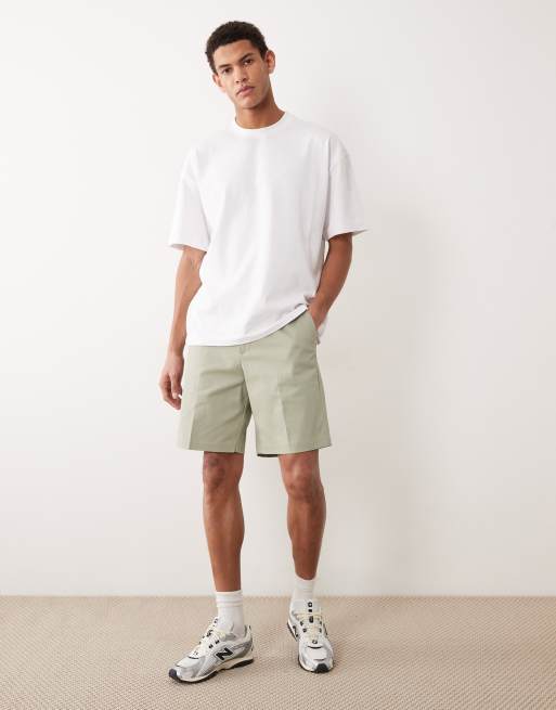 ASOS DESIGN tailored cotton rich regular chino shorts in sage green, 2 of 5