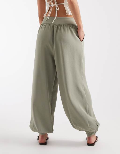 ASOS DESIGN tailored cuffed hem formal balloon pants in sage, 3 of 5