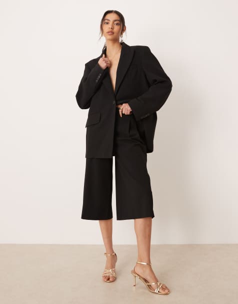 ASOS DESIGN tailored culotte pants in black (part of a set) - view 1