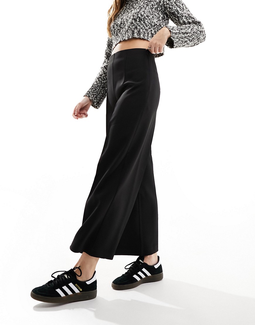 tailored culotte pants in black