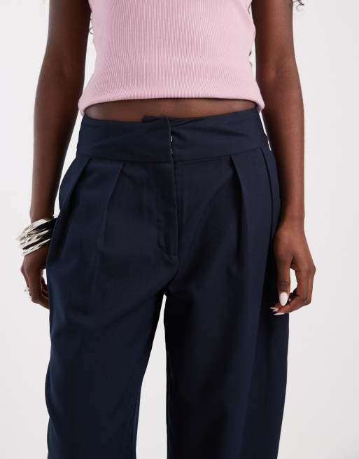 ASOS DESIGN tailored double pleated tapered pants in navy, 3 of 5