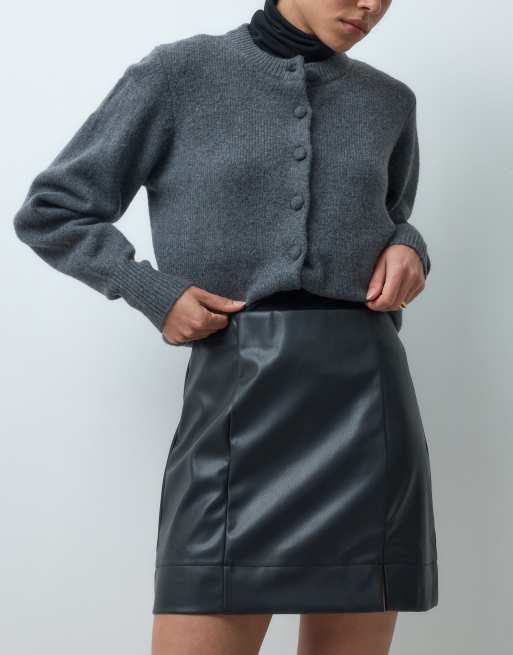 ASOS DESIGN Tailored faux leather mini pelmet skirt with split in black, 3 of 5