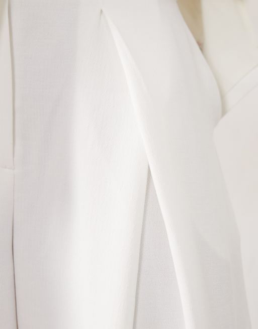 ASOS DESIGN Tailored floaty deep pleat horseshoe trousers in white, 5 of 5