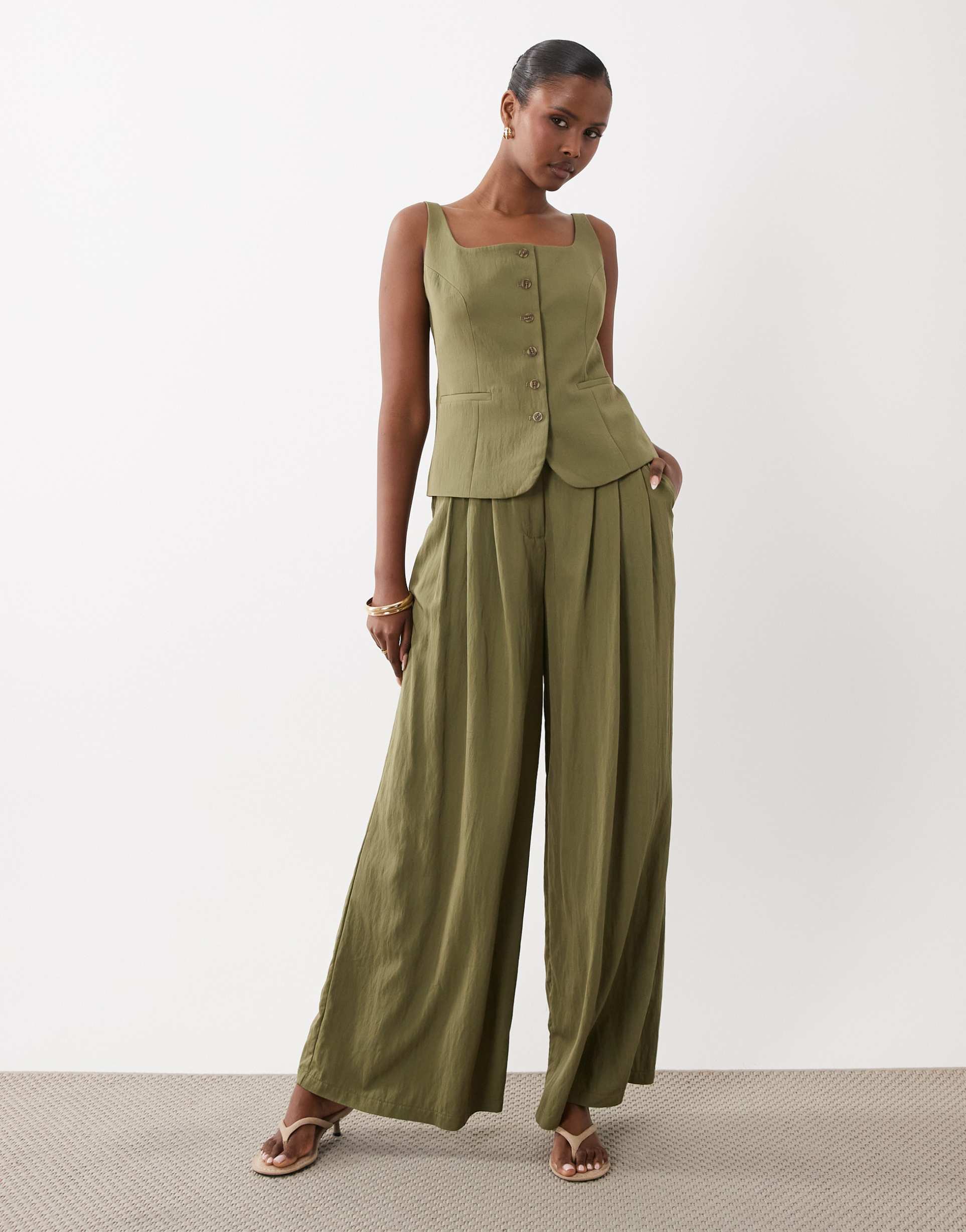 asos design tailored floaty skinny waistband triple pleat pants in sage