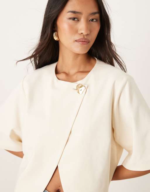 ASOS DESIGN tailored gold button top in buttermilk, 2 of 4