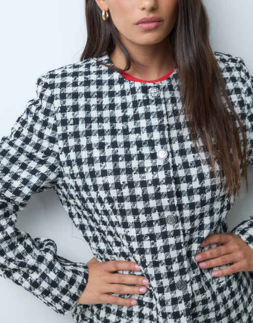 ASOS DESIGN tailored high neck blazer with silver buttons in mono check, 3 of 4