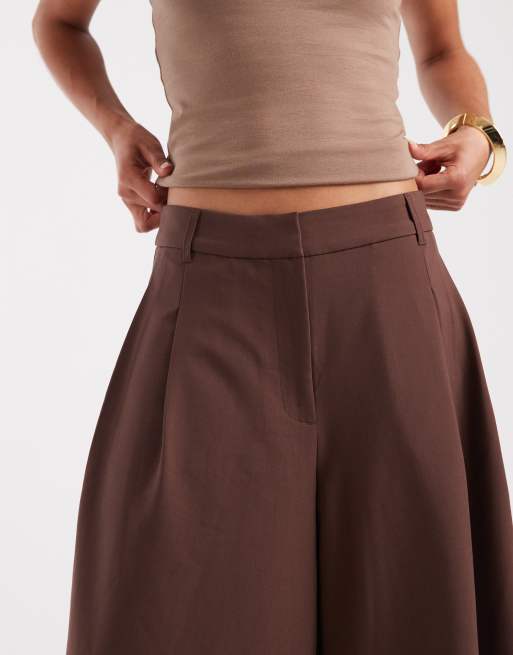 ASOS DESIGN Tailored high rise culotte pants in chocolate, 3 of 5