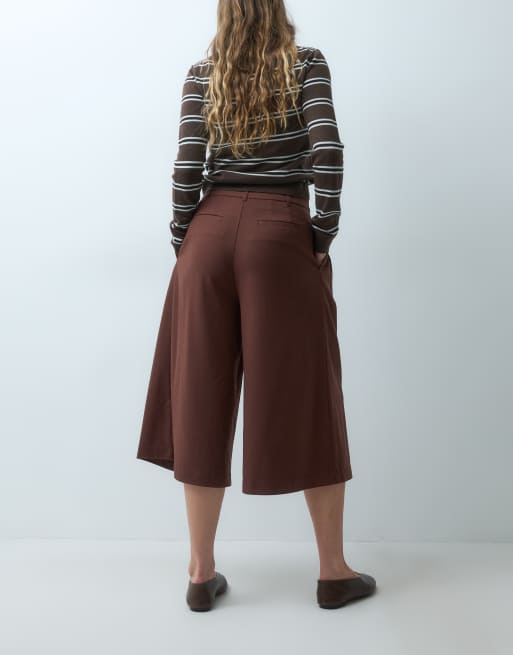 ASOS DESIGN Tailored high waist culotte pants in brown, 3 of 5