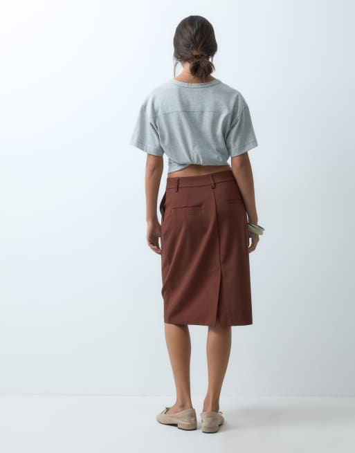 ASOS DESIGN tailored knee-length pencil skirt in brown, 2 of 5