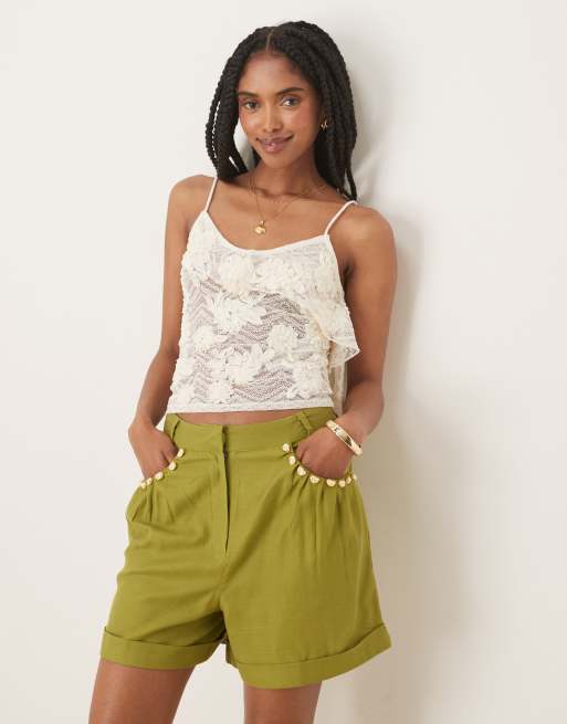 ASOS DESIGN tailored linen look a-line shorts with pearl detail in olive, 4 of 5