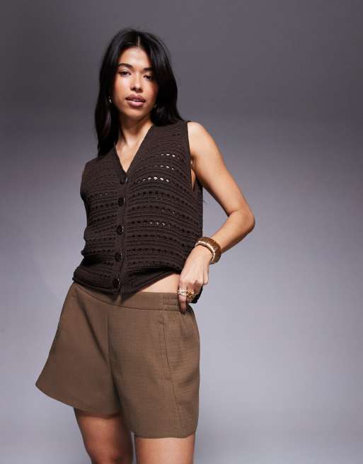 ASOS DESIGN tailored linen look boxer shorts in chocolate