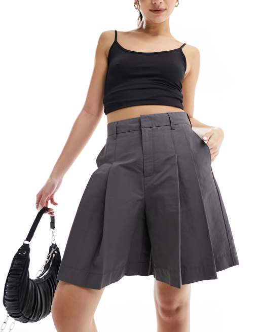 ASOS DESIGN tailored longline shorts in techy fabric in charcoal