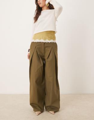Asos Design Tailored Low Rise Deep Pleat Pants In Green