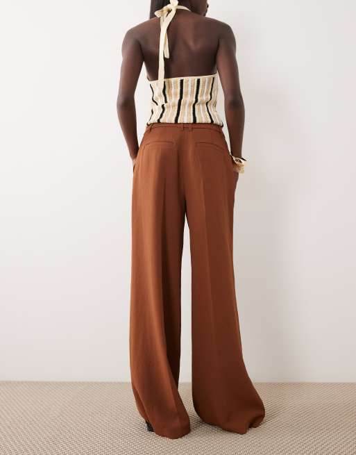ASOS DESIGN tailored low rise fluid mensy pants in brown, 5 of 5
