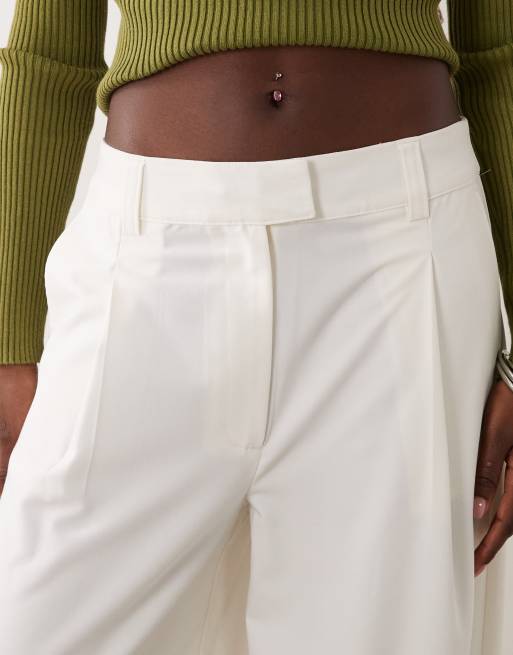 ASOS DESIGN Tailored low rise menswear inspired pants in cream, 2 of 5