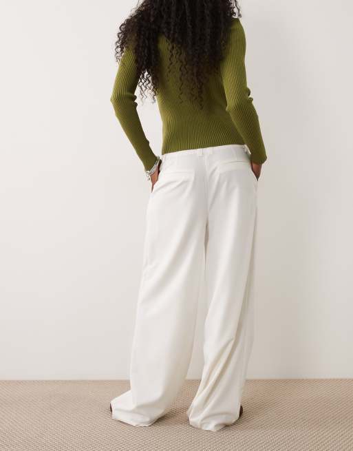 ASOS DESIGN Tailored low rise mensy pants in cream, 5 of 5