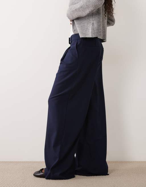 ASOS DESIGN Tailored low rise mensy pants in navy, 4 of 5