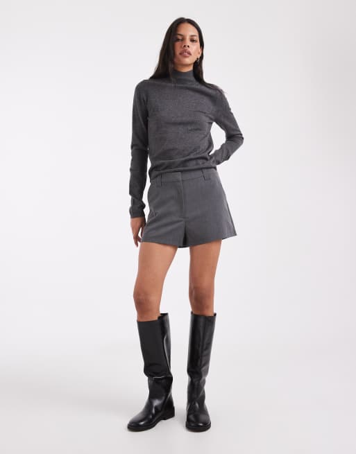 ASOS DESIGN Tailored micro shorts in grey, 2 of 5