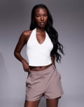 [ASOS DESIGN] ASOS DESIGN tailored micro shorts in taupe-Brown 16 taupe