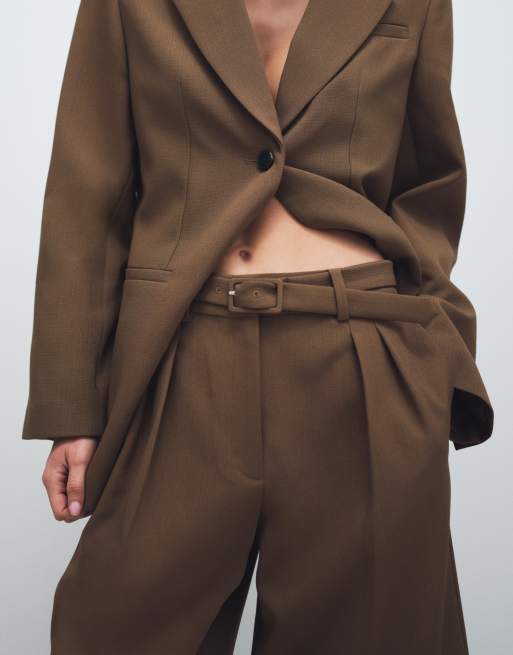 ASOS DESIGN tailored mid rise belted short in tan, 2 of 13