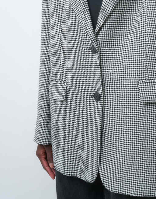 ASOS DESIGN tailored oversized blazer in black in mono dogtooth, 3 of 4