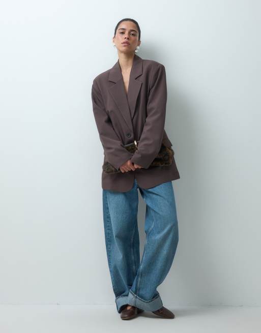 ASOS DESIGN Tailored oversized blazer in brown, 2 of 4