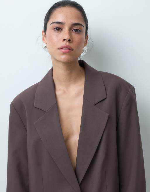 ASOS DESIGN Tailored oversized blazer in brown, 3 of 4