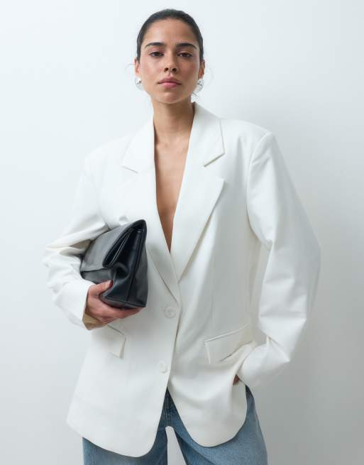 ASOS DESIGN Tailored oversized blazer in cream, 4 of 4