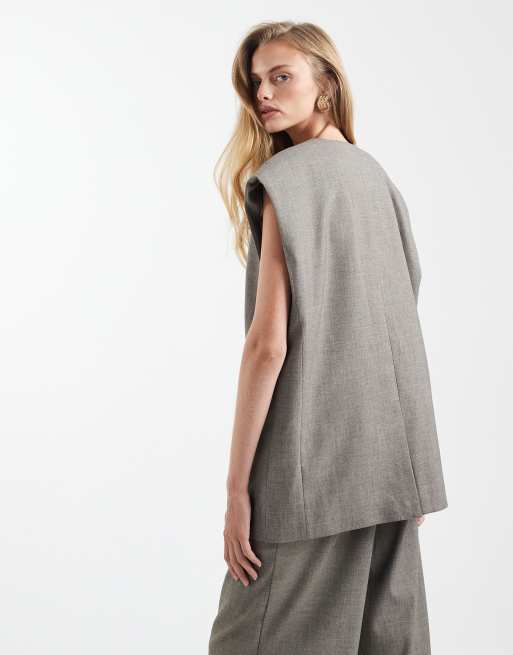ASOS DESIGN tailored oversized sleeveless blazer in brown - part of a set, 3 of 4