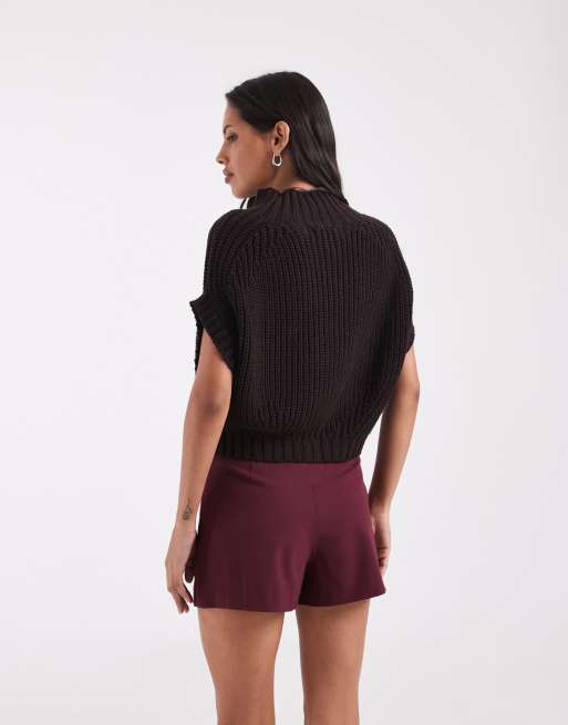 ASOS DESIGN Tailored pelmet mini skort with split in burgundy, 5 of 5