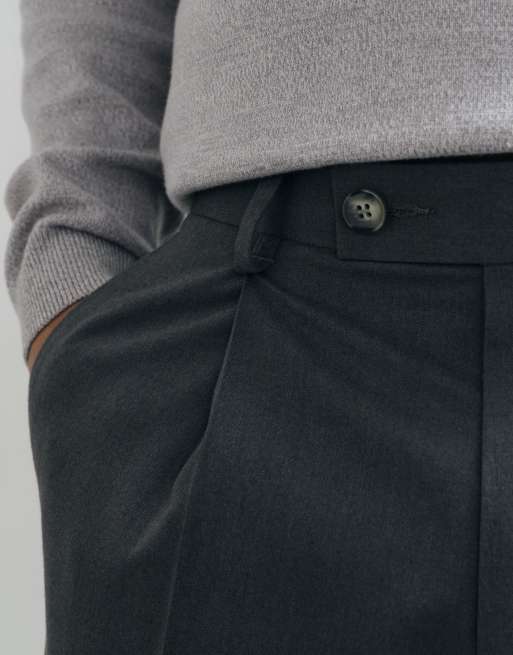 ASOS DESIGN tailored pleated flannel trousers in charcoal with back pocket detail, 5 of 5