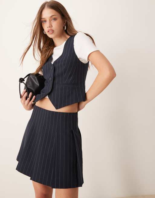 Navy blue pleated skirt asos best sale