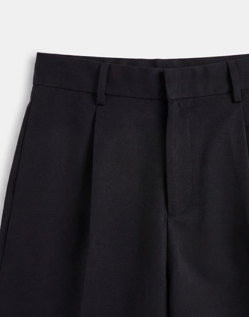 ASOS DESIGN tailored pleated oversized bermuda shorts in black, 8 of 9